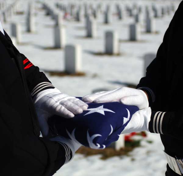 memorial-day-folded-flag-cemetery